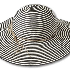 Leah hat for women